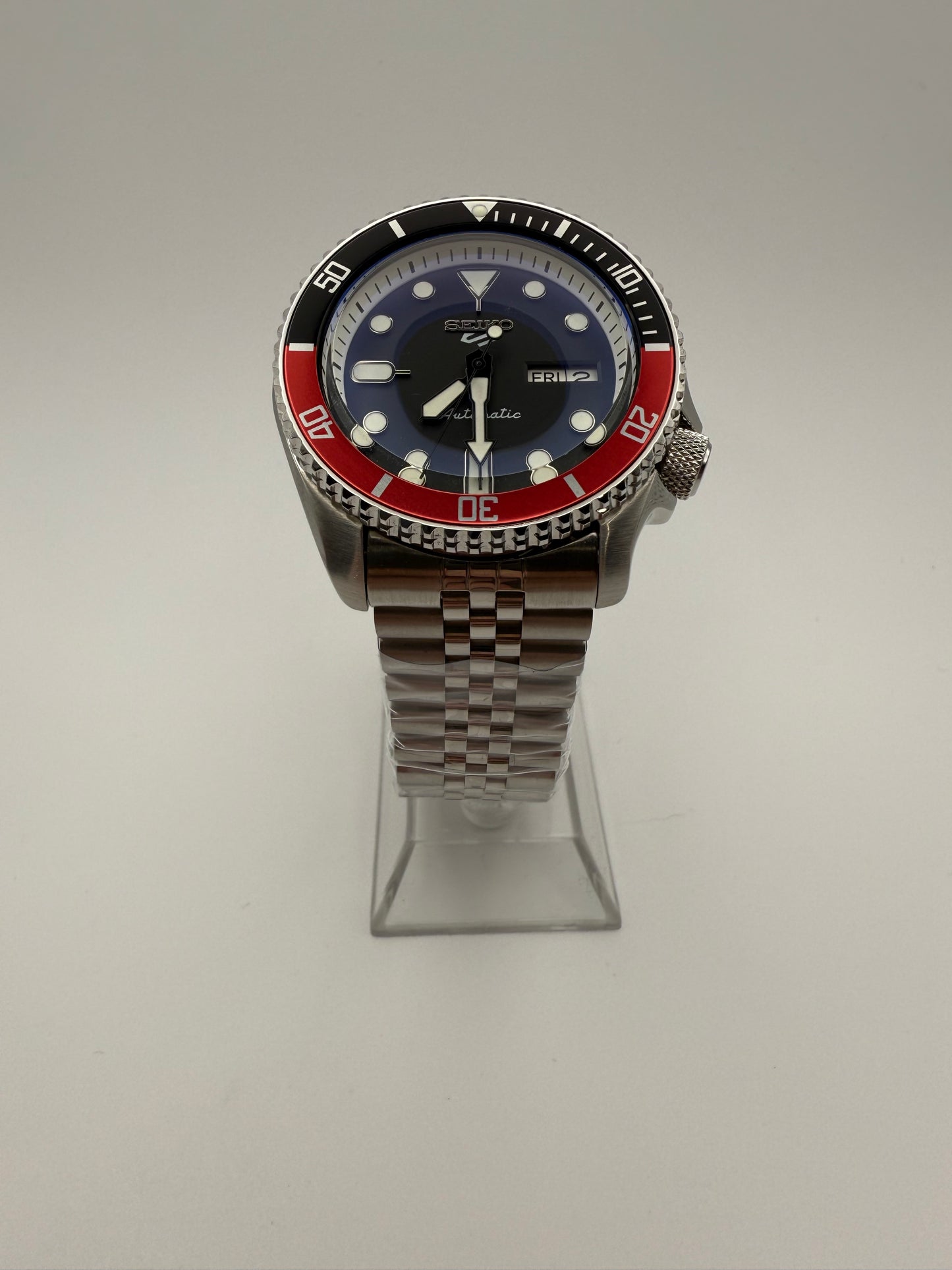 Red/Black SKX 5 Mod