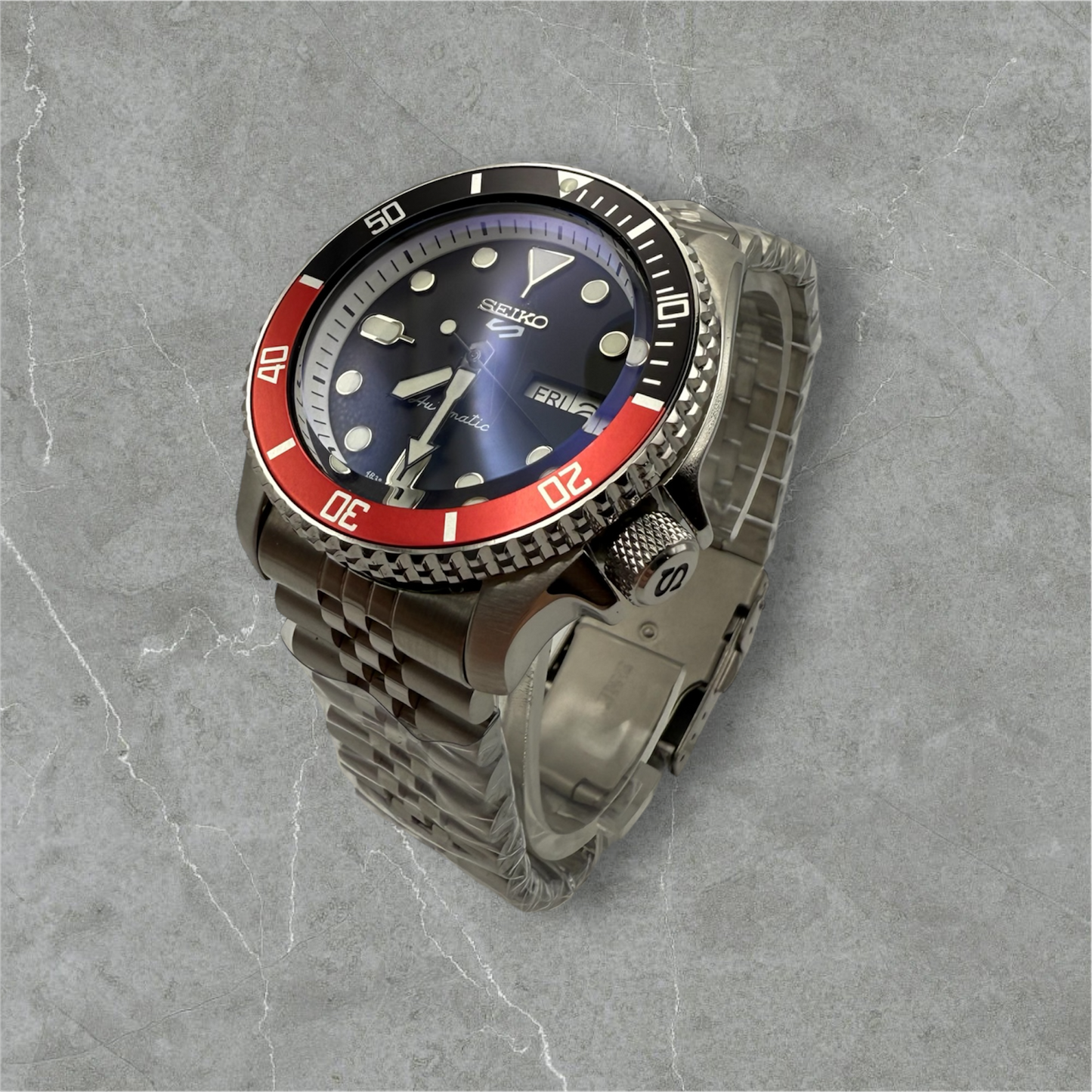 Red/Black SKX 5 Mod