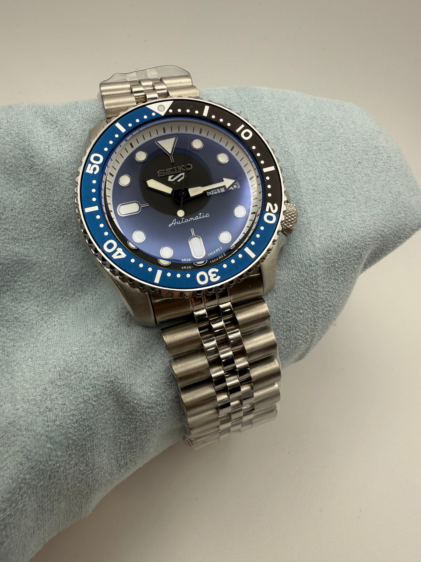 Blue/Black SKX 5 Mod